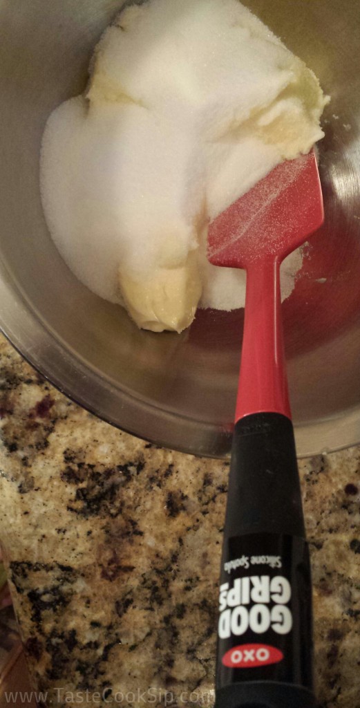 Thanks to OXO for this wonderfully sturdy spatula. It handled my shortbread dough and the hot caramel with ease!