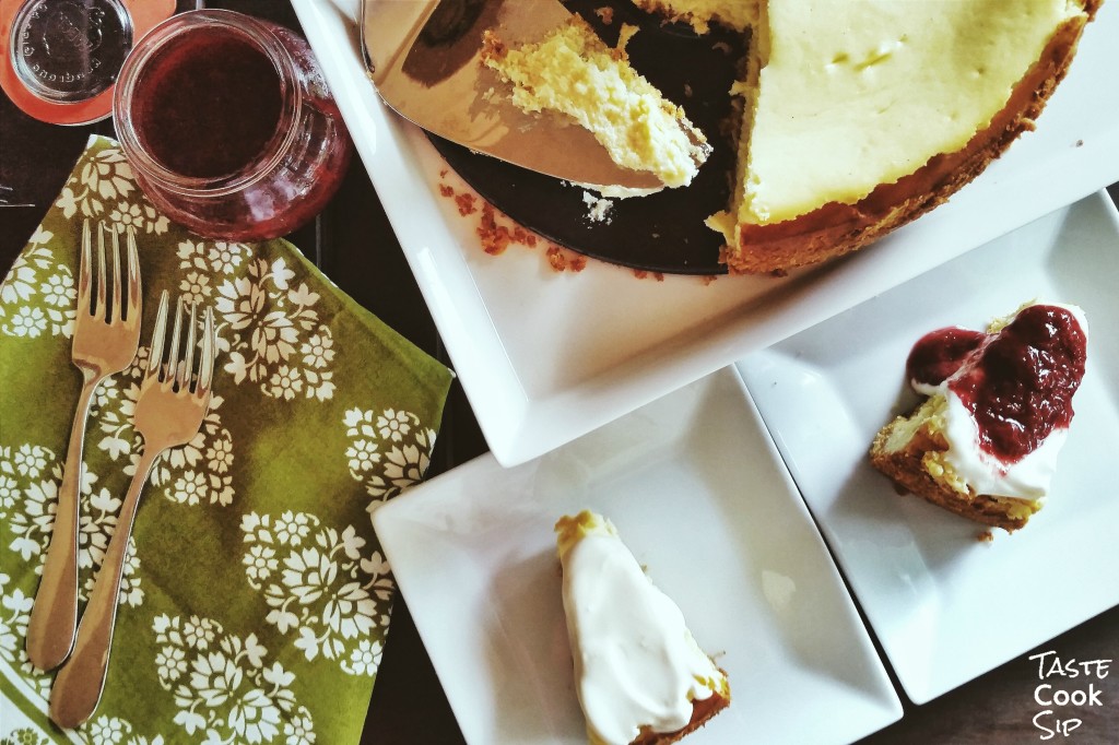 The perfect celebration for two, Moms New York Cheesecake