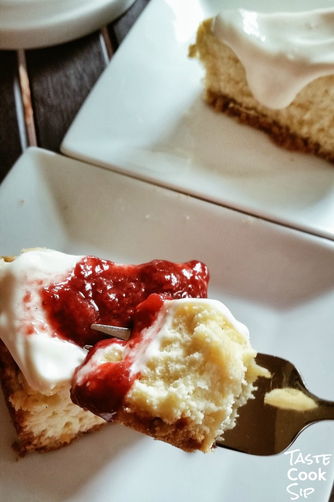 Strawberry Compote on Moms New York Cheesecake